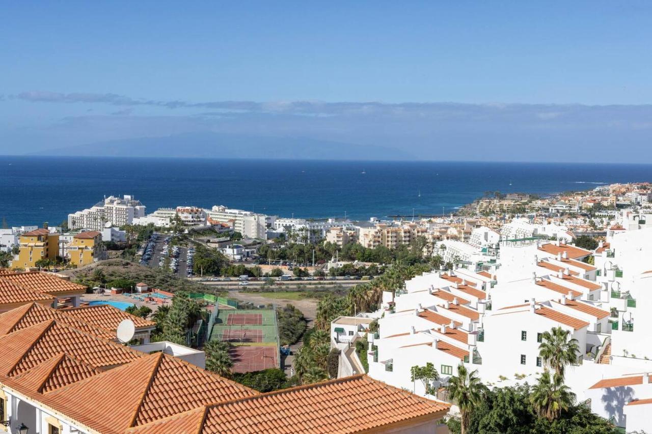 Paulmarie Family Apartment Ocean&Mountain View Адехе Екстериор снимка