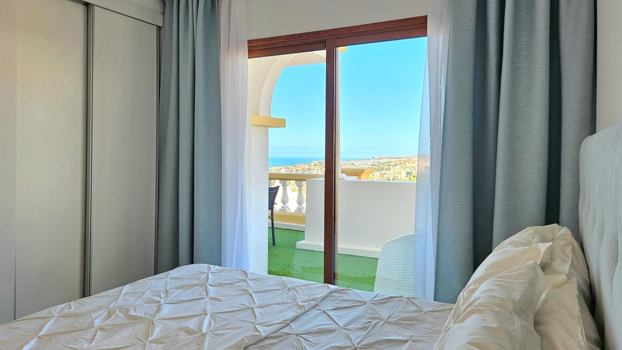 Paulmarie Family Apartment Ocean&Mountain View Адехе Екстериор снимка