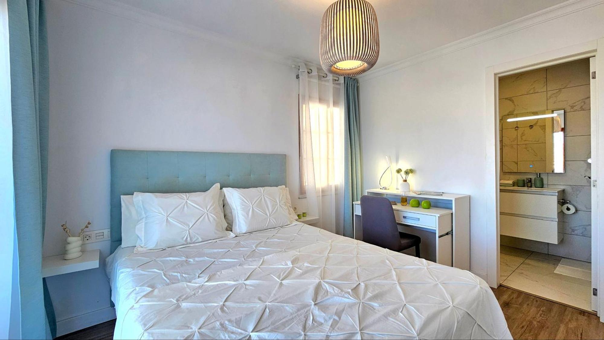 Paulmarie Family Apartment Ocean&Mountain View Адехе Екстериор снимка